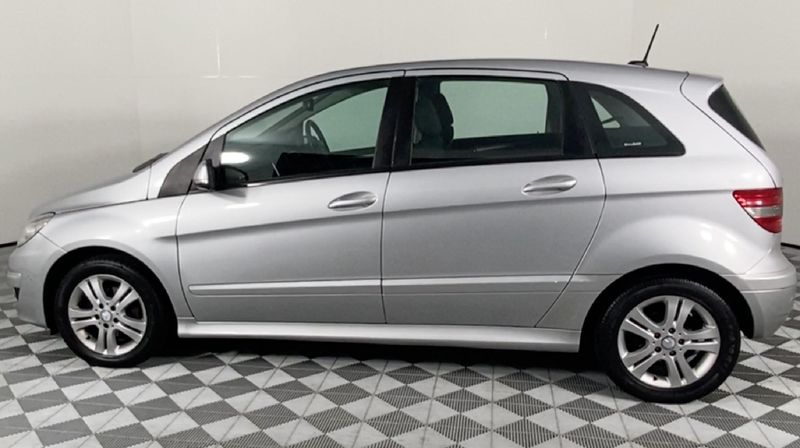 Used Mercedes-Benz B-Class B 180 Auto For Sale In Western Cape - Cars ...