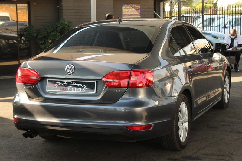 Used Volkswagen Jetta VI 1.4 TSI Comfortline Auto for sale in Gauteng Cars.co.za (ID7473601)