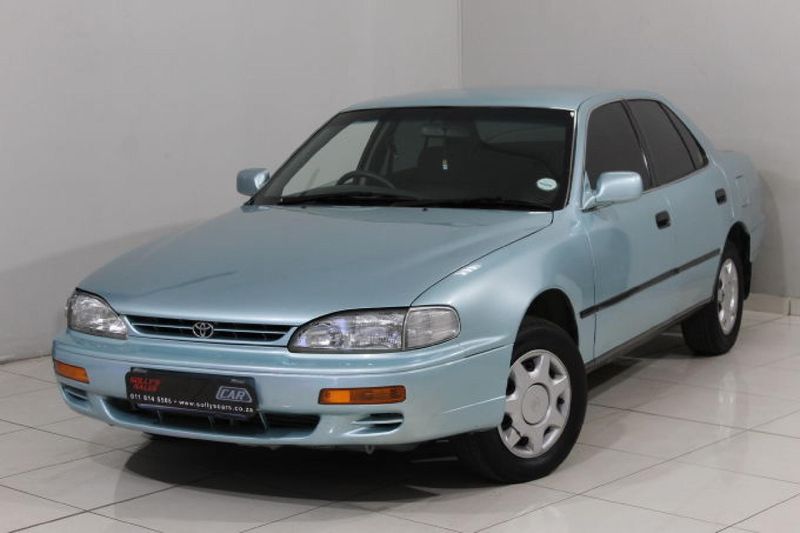 Toyota camry 200