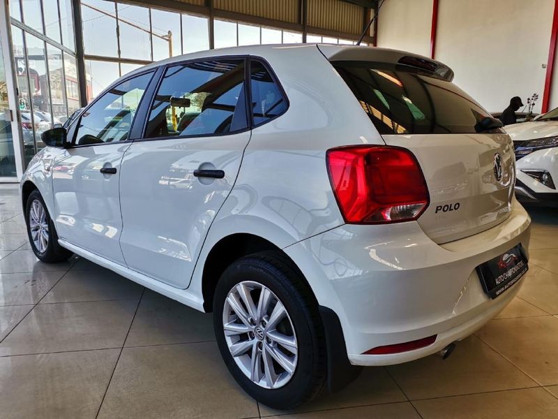 Used Volkswagen Polo Vivo 1.4 Trendline 5-dr for sale in Gauteng - Cars ...