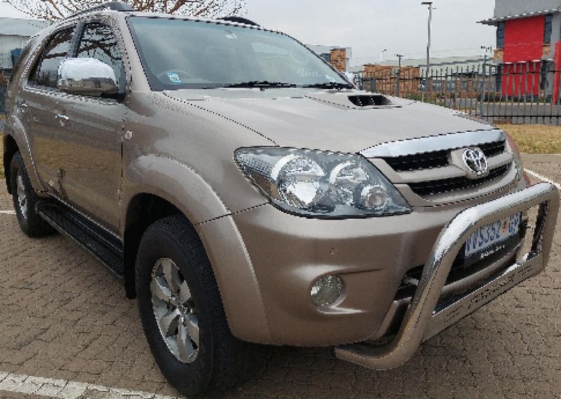 toyota fortuner font download toyota fortuner font download