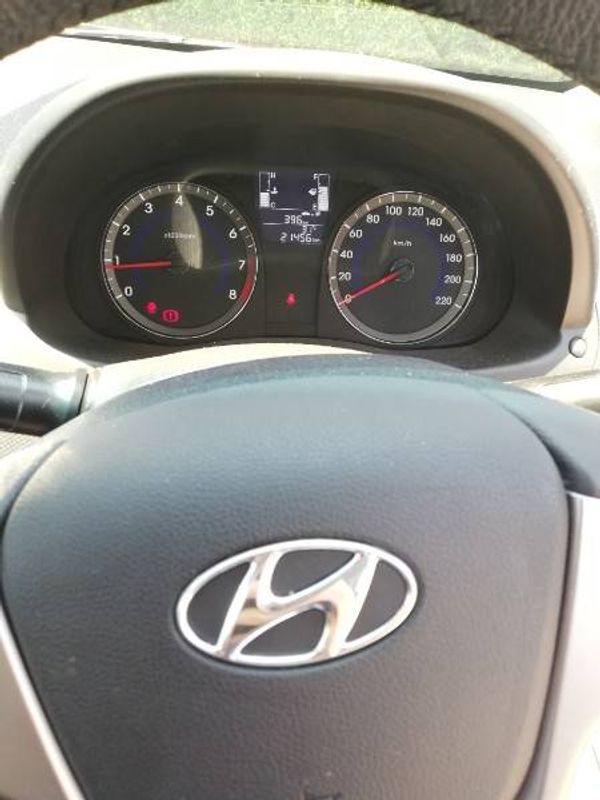 Used Hyundai Accent 1 6 Gl For Sale In Kwazulu Natal