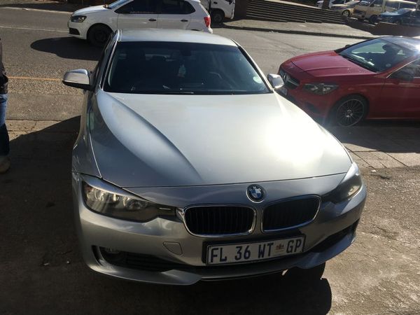 Used BMW 3 Series 320i Modern Line (f30) for sale in