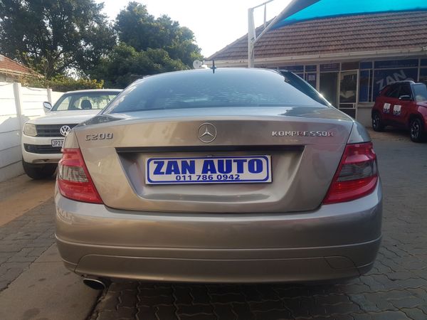 Used Mercedes-Benz C-Class C 200K Elegance Auto for sale in Gauteng - Cars.co.za (ID:7208144)