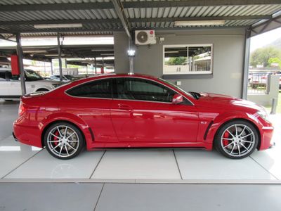 Used Mercedes Benz C Class C63 Amg Coupe Black Series For Sale In Gauteng Cars Co Za Id