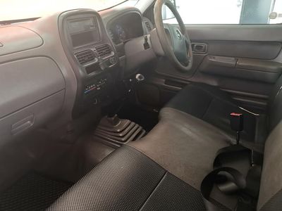 Used Nissan Np300 Hardbody 2011 Nissan Hardbody 2 5tdi Lwb