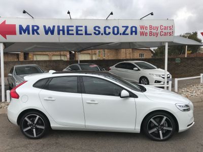 Used Volvo V40 T4 Momentum Geartronic For Sale In Gauteng Cars Co Za Id