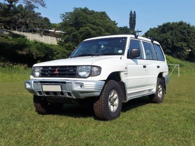 Used Mitsubishi Pajero 3.5 Gls 5dr for sale in Kwazulu Natal - Cars.co