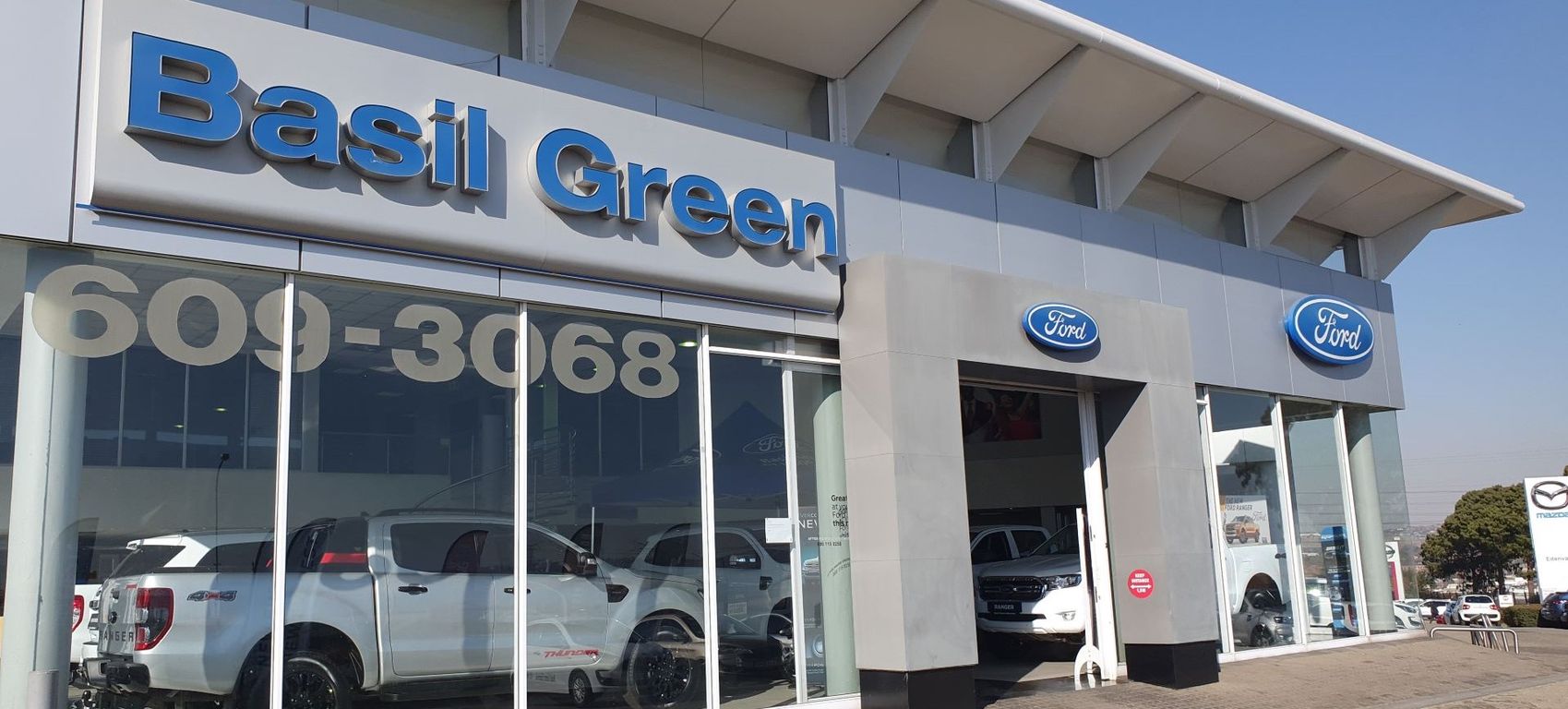 Basil Green Auto Cnr Van Riebeeck Avenue & Aitken, Greenstone