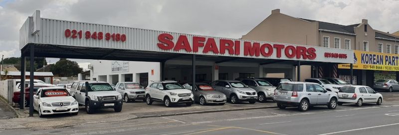 safari auto showroom