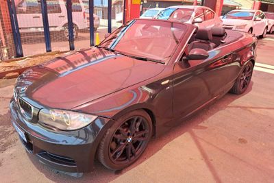 Used BMW 1 Series 135i Convertible Exclusive Auto for sale in Gauteng