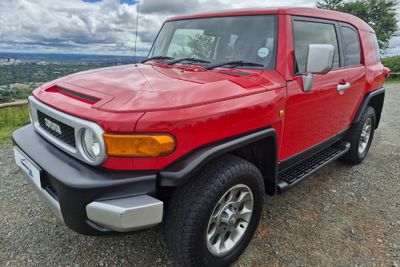 Used Toyota FJ Cruiser 4.0 V6 for sale in Gauteng - Cars.co.za (ID ...