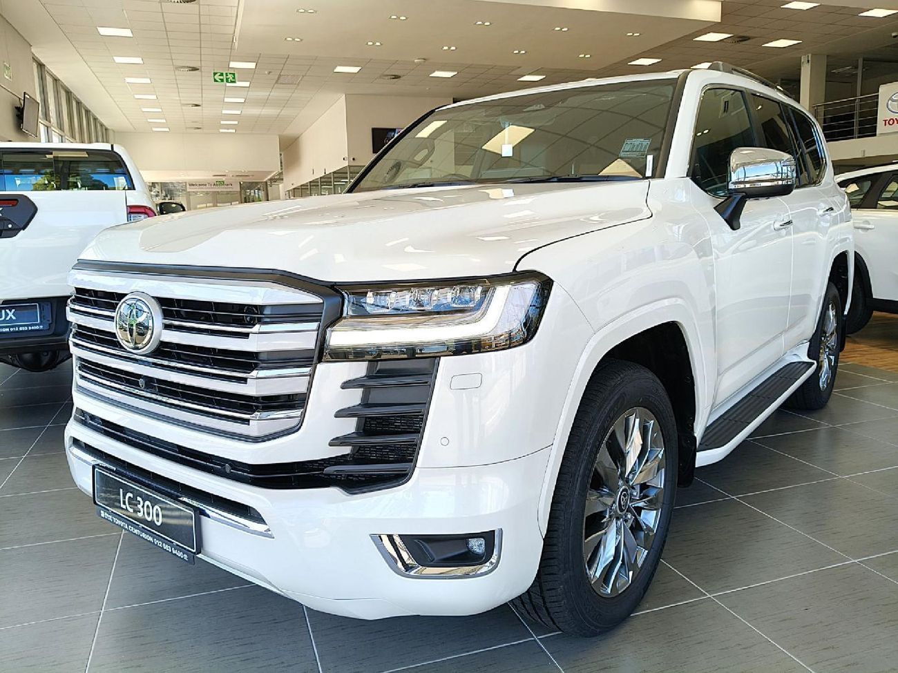 2025-Toyota-Land-Cruiser-300-
