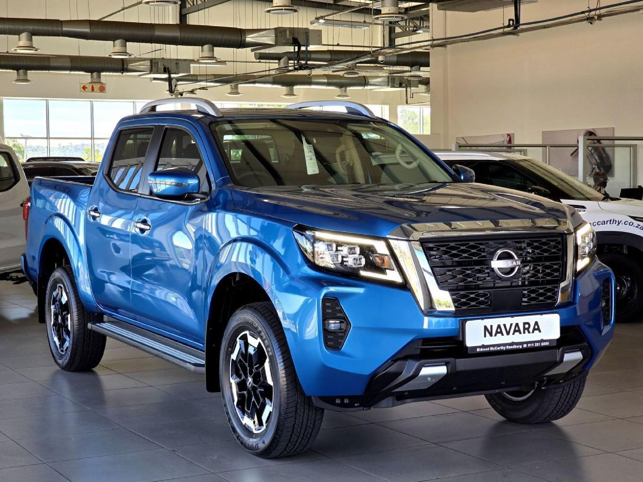 2025-Nissan-Navara-25-DDTi-LE-