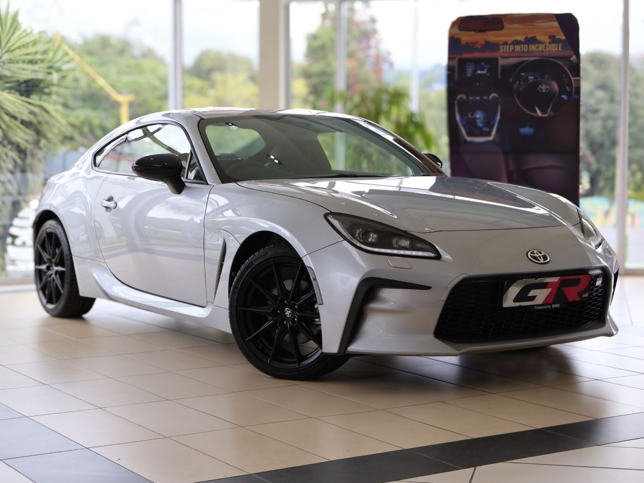 2025-Toyota-GR-86-24-Auto.jpg?