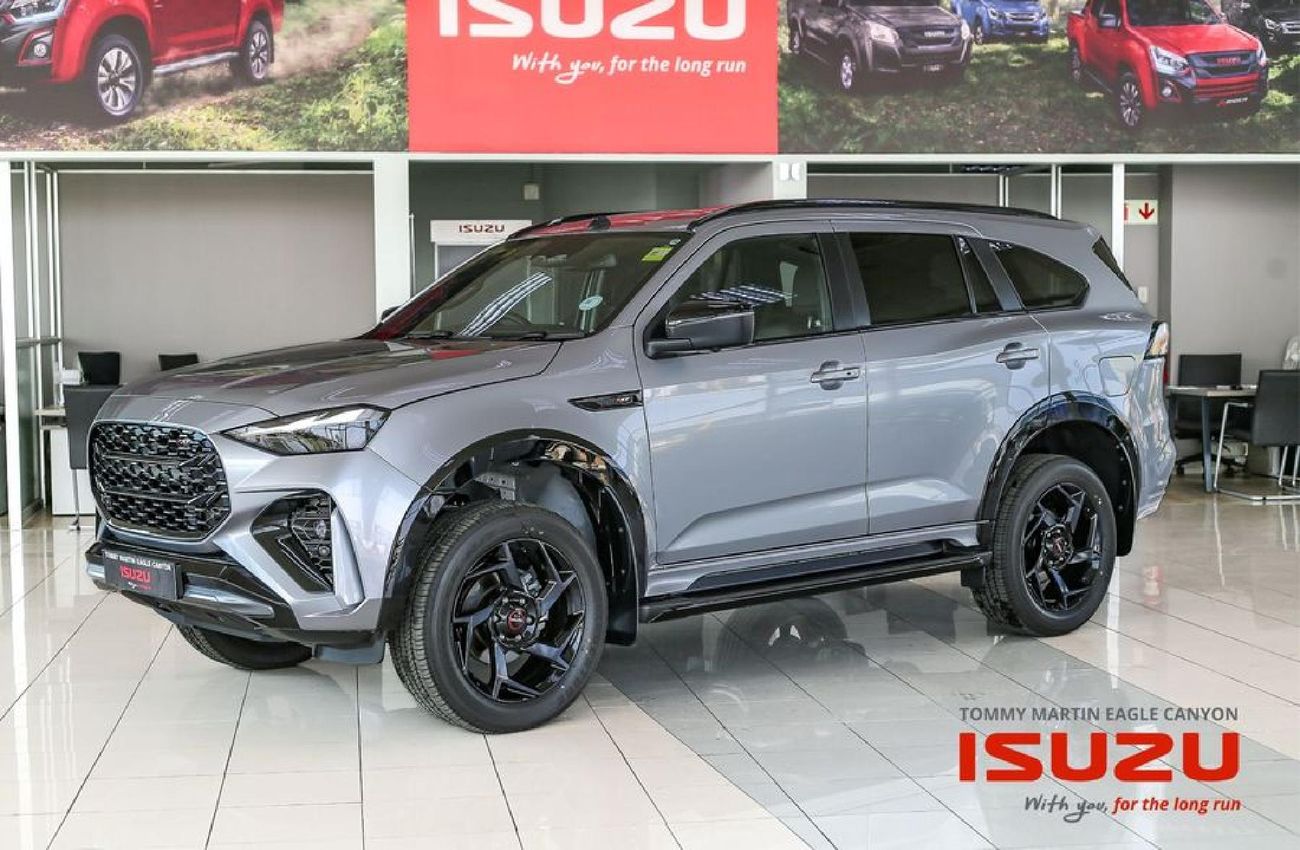 2025-Isuzu-Mu-x-30D-Onyx-XT-