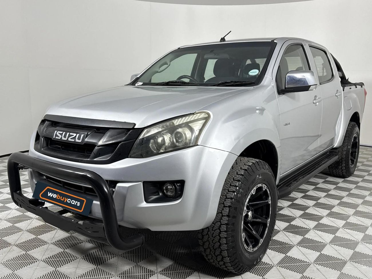 2013-Isuzu-KB-300-D-Teq-LX-4x4