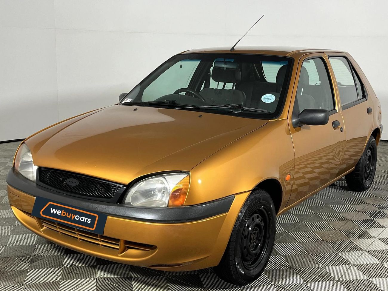 Car listing image