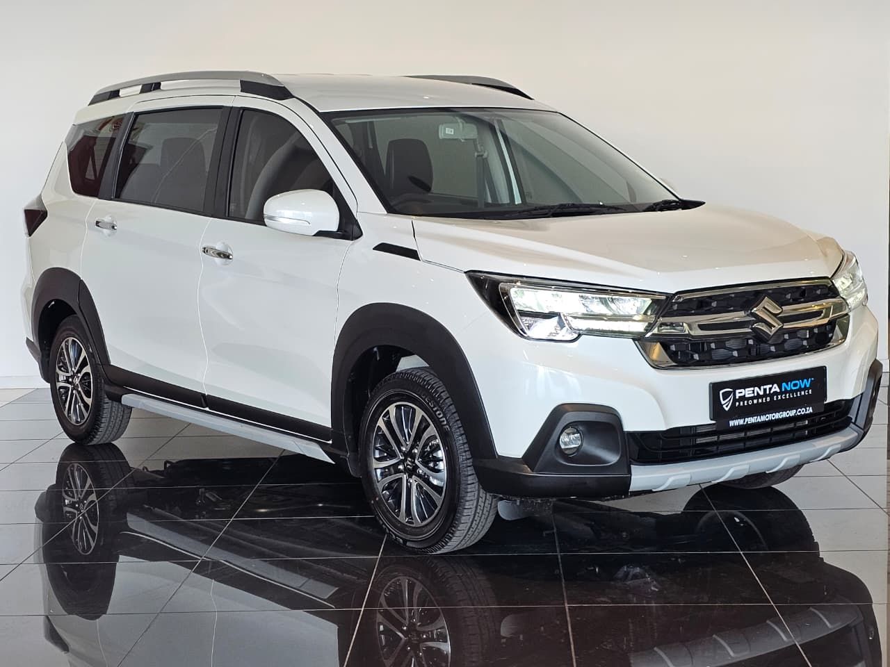 2025-Suzuki-XL6-15-GL.jpg?v=