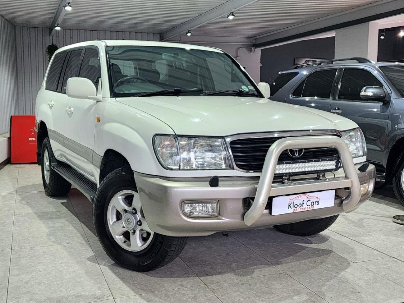 Used Toyota Land Cruiser 100 V8 VX for sale in Kwazulu Natal