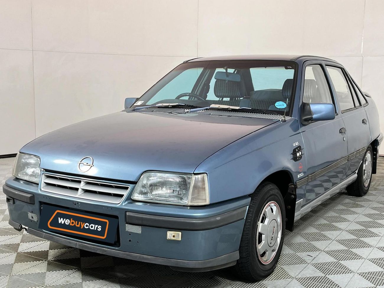 Used Opel Monza 1.8 GLX Auto for sale in Gauteng - Cars.co.za (ID