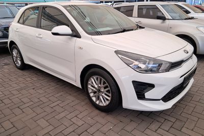 Used Kia Rio 1.4 LS 5-dr for sale in Gauteng - Cars.co.za (ID::10662995)
