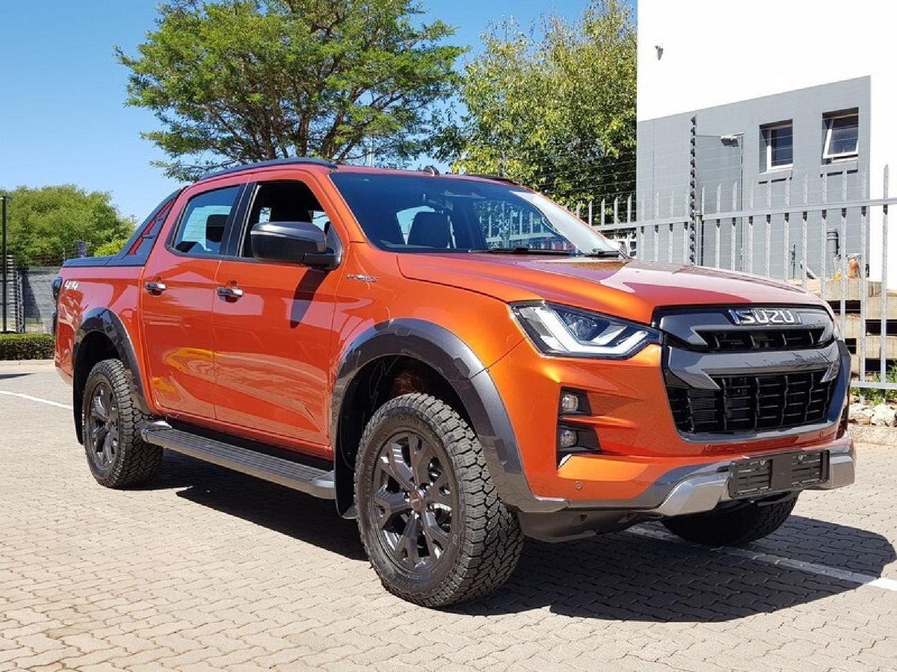 2026-Isuzu-D-Max-30-DDI-V-
