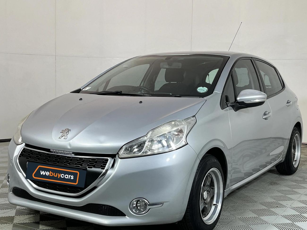 Used Peugeot 208 1.2 VTi Active 5-dr for sale in Gauteng - Cars.co