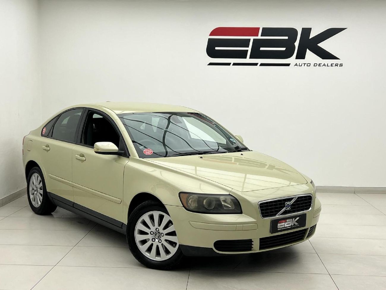 Used Volvo S40 2.4i Auto for sale in Gauteng - Cars.co.za (ID