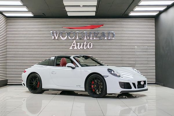 2018 Porsche 911 Targa 4 GTS Auto — image 1