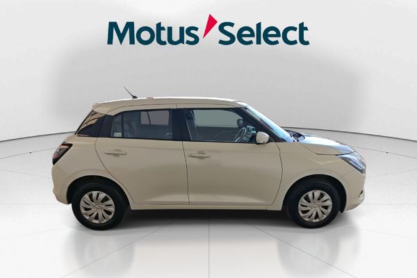 2025 Suzuki Swift 1.2 GL — image 1
