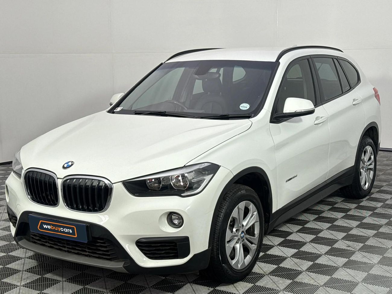Car listing image