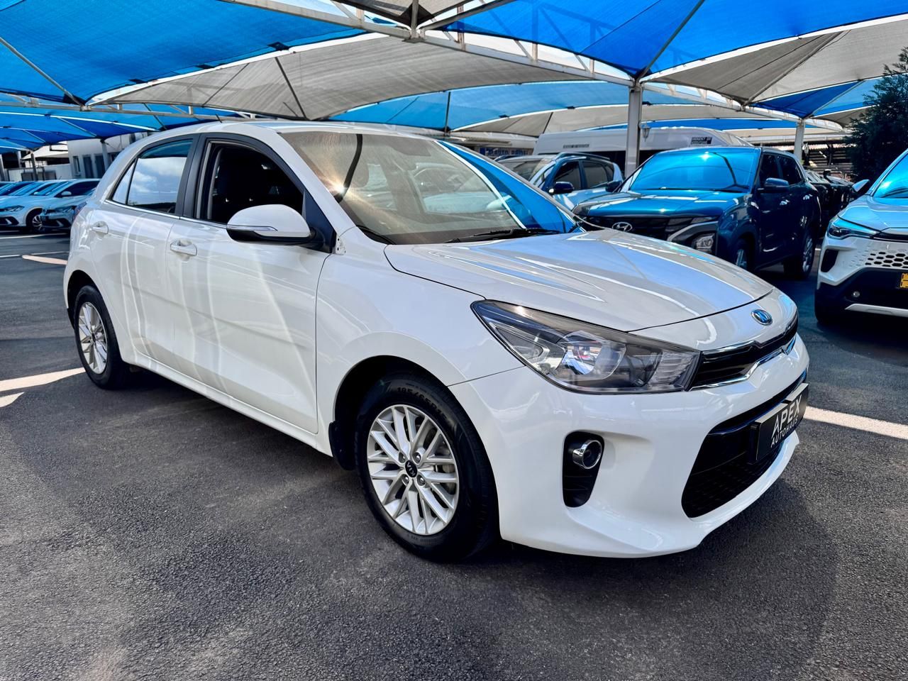 Car listing image