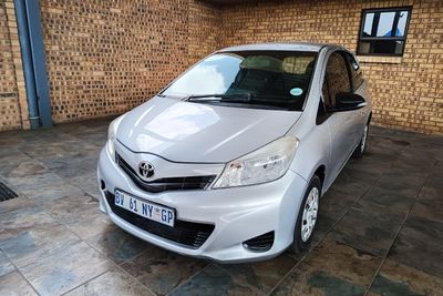 Used Toyota Yaris 1.0 XS 3-dr for sale in Gauteng - Cars.co.za (ID ...