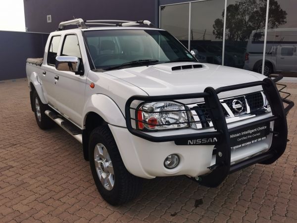 Used Nissan NP300 2.5 TDi HI-RIDER Double Cab Bakkie for sale in ...