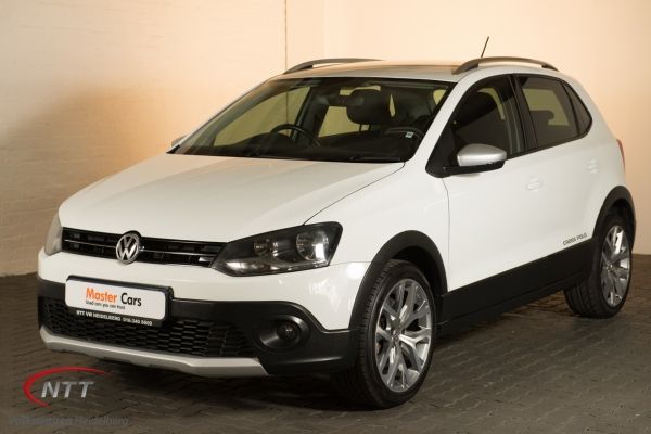 volkswagen polo cross 2015