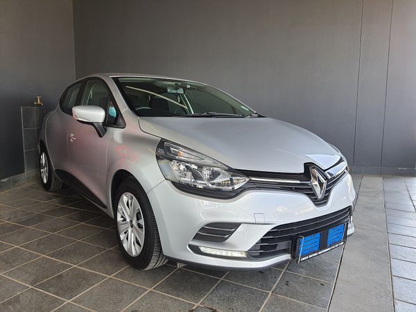 Used Renault Clio IV 900T Authentique 5-dr (66kW) for sale in North ...