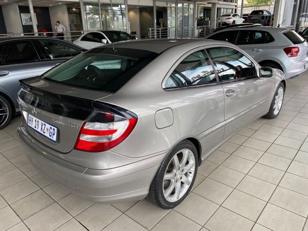 Used Mercedes-Benz C-Class C 230k Coupe A/t for sale in Gauteng - Cars ...