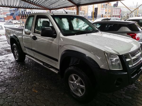 Used Isuzu KB Kb 250 D-teq Le P/u S/c for sale in Gauteng - Cars.co.za ...