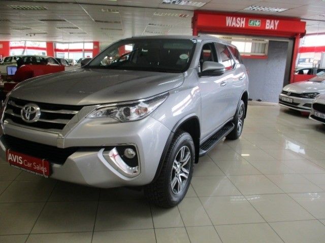 Used Toyota Fortuner 2.4GD-6 R/B Auto For Sale In Kwazulu Natal - Cars ...