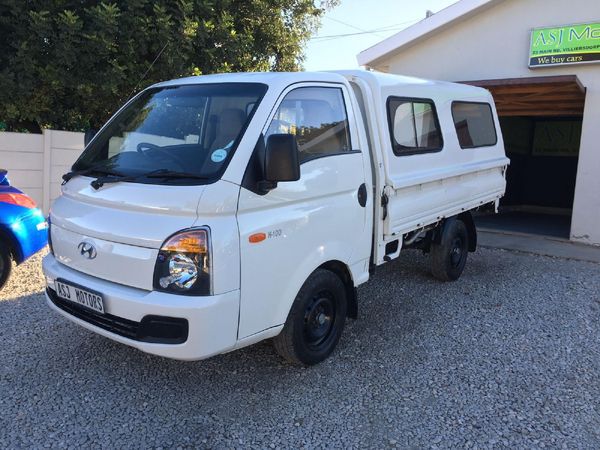 Used Hyundai H100 Bakkie 2.6D Dropside for sale in Western Cape - Cars ...