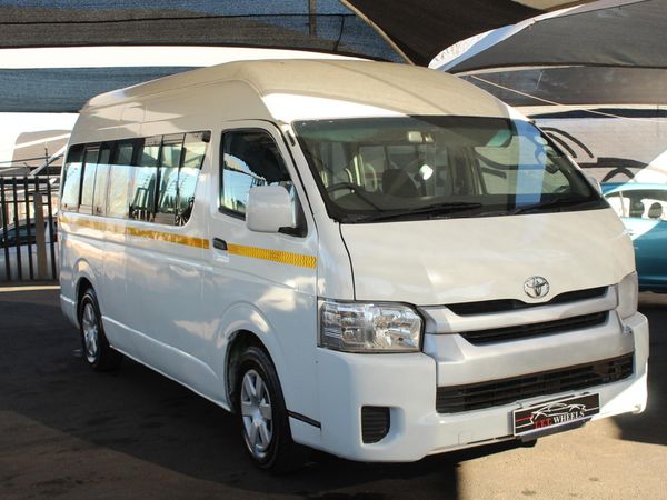 Used Toyota Quantum 2.7 Sesfikile 14-seat for sale in Gauteng - Cars.co ...