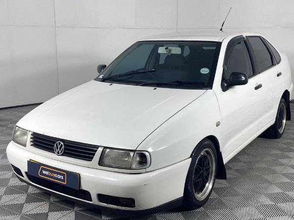 Polo classic hatchback for sale Clearance