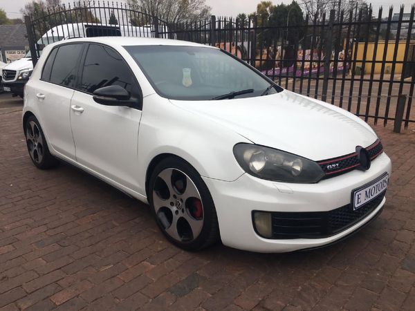 Used Volkswagen Golf Gti 2.0t Fsi For Sale In Gauteng - Cars.co.za (id 