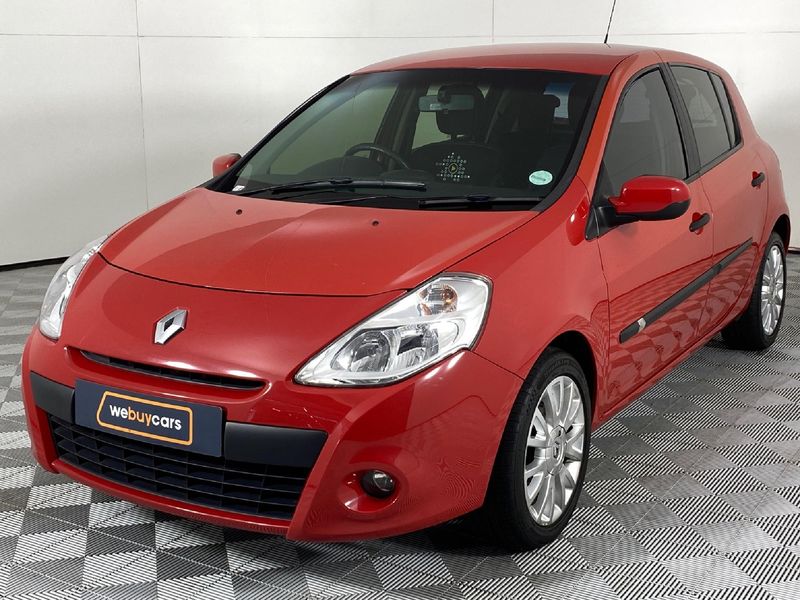 Used Renault Clio III 1.6 Yahoo 5 dr for sale in Gauteng Cars