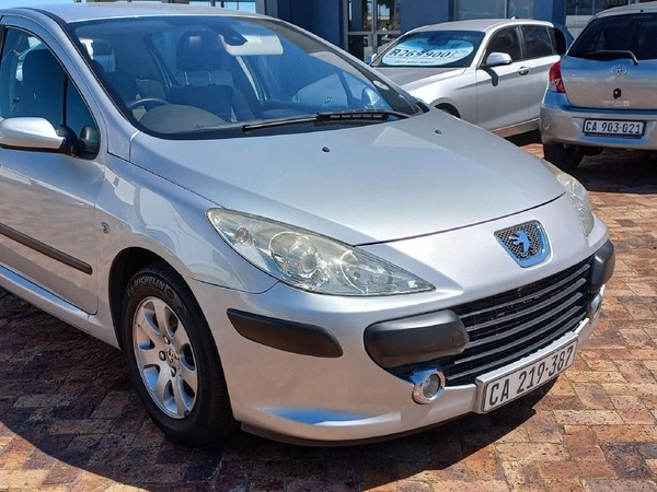  Peugeot usado.  X-Line en venta en Cabo Occidental