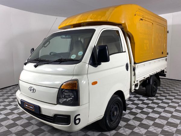 Used Hyundai H100 Bakkie 2.6D Dropside for sale in Eastern Cape - Cars ...