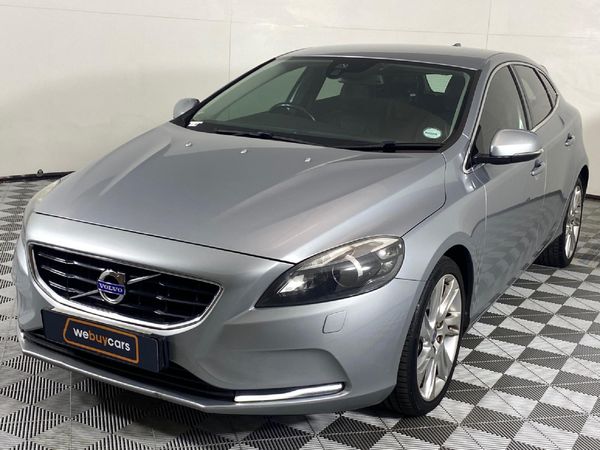 Used Volvo V40 D3 Excel Auto for sale in Gauteng - Cars.co.za (ID::7724330)