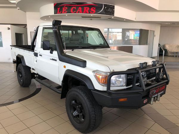 Used Toyota Land Cruiser 79 4.0 Single-Cab for sale in Gauteng - Cars ...