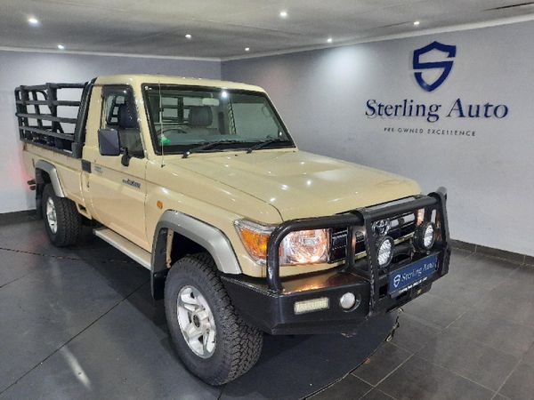 Used Toyota Land Cruiser 79 4.0 Single-Cab for sale in Gauteng - Cars ...